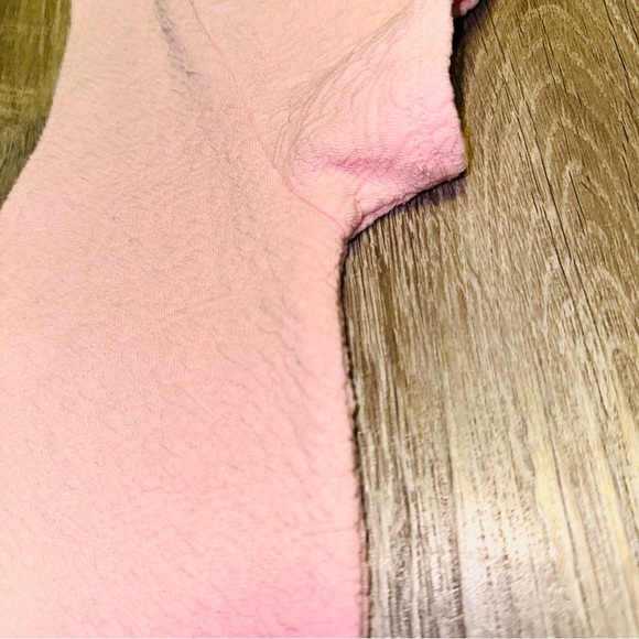 Baby pink scoop neckline top - Picture 10 of 11